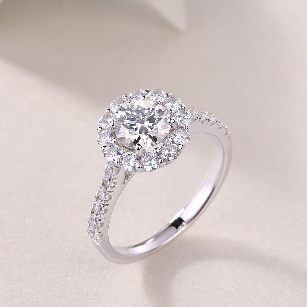 Grand Wedding S925 Silver Moissanite Ring